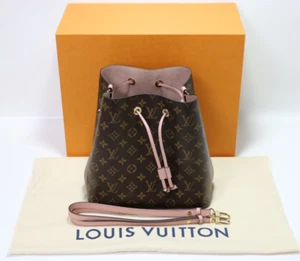 Borsa a tracolla Louis Vuitton LV NéoNoé MM Monogram Tela Rosa Poudre M44022 - Foto 1 di 23