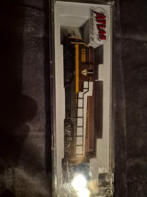 N Atlas Item #40 002 189. Locomotiva Rd Number 1570 - Imagem 1 de 3