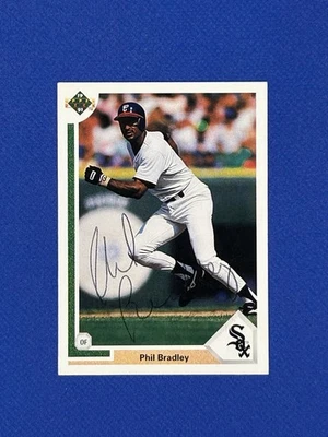 1991 Upper Deck #641 Phil Bradley Signed Auto Autograph - Image 1 of 2