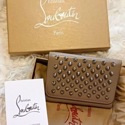 Cartera Christian Louboutin Panetonne triple. Foto 1 de 4