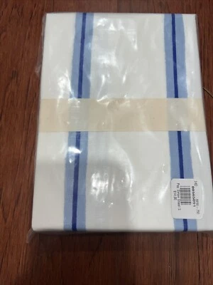 West elm Kids смелые графические полоски поп узор стандартные наволочки набор из 2 - Изображение 1 из 2