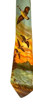 Corbata de Colección Columpio Años 50 Para Hombres NuWay 'Cazadores Delicia' Pájaros con Puesta de Sol Rayón Color Foto Foto 1 de 4