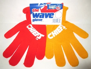 Kansas City Chiefs The Wave Gloves NEW 1990 - Picture 1 of 3