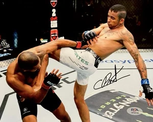 Carlos Prates Signed Autographed UFC Fighter 8x10 Photo PSA/DNA COA - Picture 1 of 1