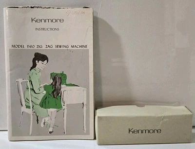 Kenmore 1560 Acessórios para Máquina de Costura Manual Pés Agulhas Estojo Livro Vintage - Imagem 1 de 4
