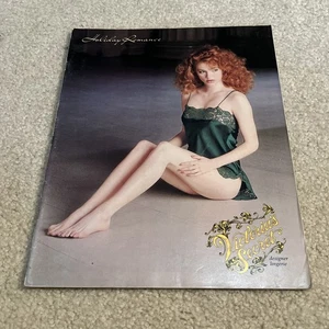 Victoria’s Secret 1983 Holiday Catalog With Gina Davis - Pretty Good - PlsCDesc - Picture 1 of 8
