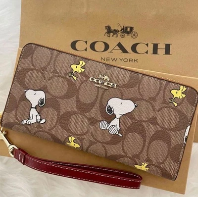 COACH x PEANUTS Long Zip around Wallet Snoopy Woodstock Khaki Signature F/S - Image 1 of 4