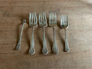 Meat Serving Pickle Fork Lot Vintage Flatware Rogers Hamilton WR Rockford Vtg - Picture 1 of 24