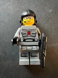 Lego Minifigur Space Police Officer mit Waffe - Picture 1 of 2