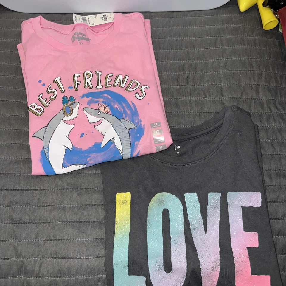 (NWT) Lot Of 2 GIRLS TSHIRTS- Size 12 - Osh Kosh & Gap - Image 1 of 4