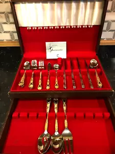 Juego de vajilla de plata antigua Pegasus servicio para 8 con piezas de porción. (faltan 2 teasoons) - Imagen 1 de 13
