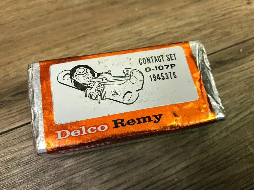 Chevrolet Corvair 1960 1961 como nuevo GM Delco Point Set 1945376 D-107P Foto 1 de 1