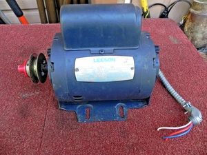 MOTOR ABRIDOR PUERTA LEESON M4P17DJ5E ELITE 1/2 HORA POTENCIA 115 VOLTIOS - Imagen 1 de 8