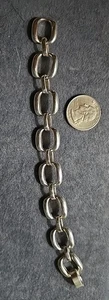 sterling silver bracelet, 8", 32.8 Grams, 5/8" Wide. - Picture 1 of 3
