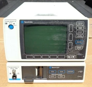 SPACELABS 90601A & 90651A CANT TEST BUT POWERS ON READ FULL DESCRIPTION PLEASE - Picture 1 of 12