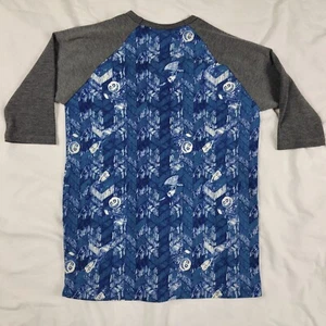 Camisa LuLaRoe Niños 8 Azul Gris Pesadilla Antes de Navidad Causal Exterior - Imagen 1 de 7