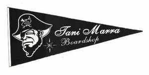 Calcomanía de esquí de snowboard tani marra board shop ~ 5" con logotipo de banderín pirata - Imagen 1 de 1