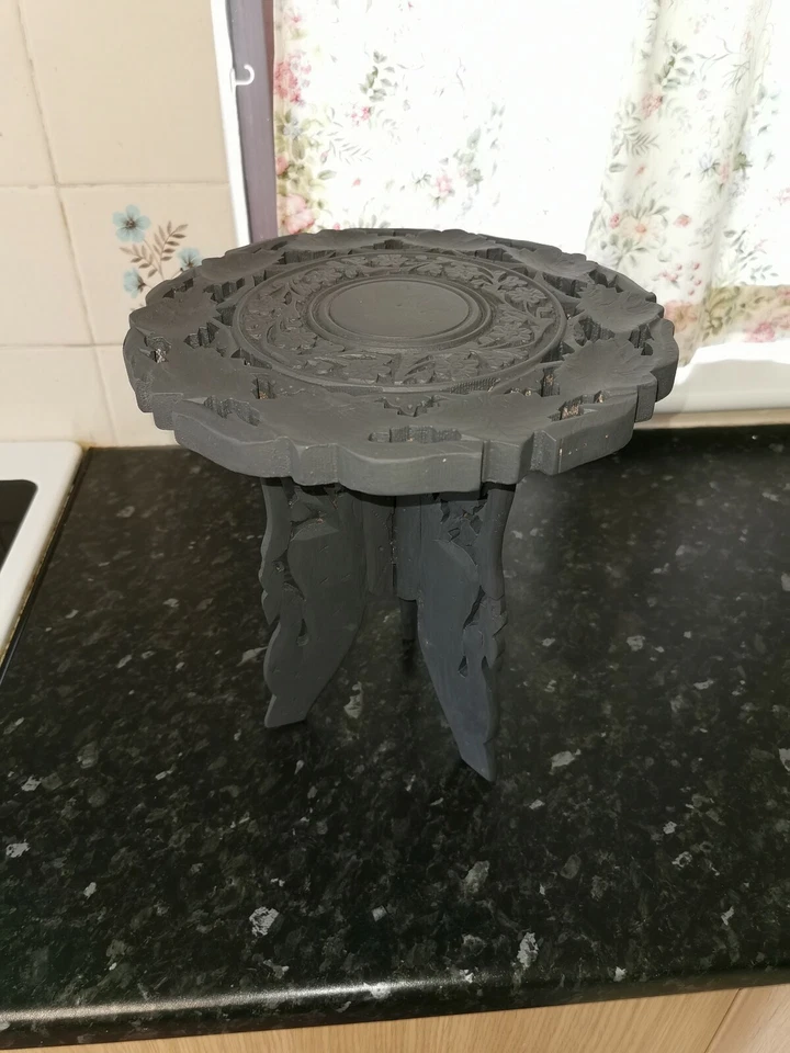 TABLE D'APPOINT BOIS SHEESHAM MANGO SCULPTÉE INDIENNE EN BALUSTRADES F&B - Photo 1/4