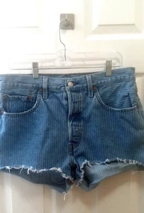Levi's Womens 501 Original Fit High-Rise Denim Striped Jean Shorts Sz 32 Cut Off - Picture 1 of 11