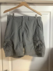 Rei Shorts Mens Large Gray Cargo Nylon Outdoor Gorpcore Utility Pocket Hiking - Picture 1 of 8