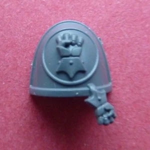 Space Marine PRIMARIS IMPERIAL FIST SHOULDER PAD (D) - Bits 40K - Picture 1 of 1