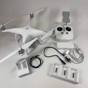 DJI Phantom 4 Pro 4K Quadrocopter Kamera Drohne WM331A - Bild 1 von 21