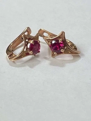 14 K ROSE GOLD AND LAB GRATED RUBY STONE EARRINGS - Image 1 of 4