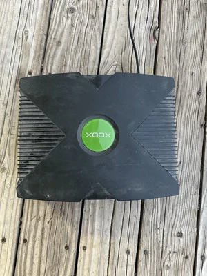 Microsoft XBOX 1st Gen Gaming System With Power CableDisk Cartridge Doesn’t Work - Image 1 of 3