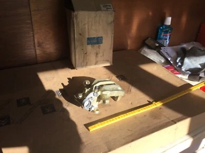 Pinza freno trasero izquierdo Peugeot 405 mi16 gtx 440170 lucas girling 2709/7 Foto 1 de 4