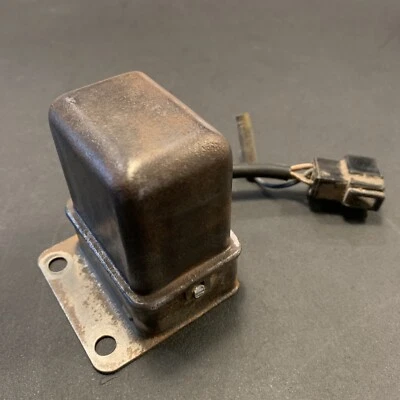 Toyota Voltage Regulator 1970 Land Cruiser FJ40 FJ55 (BN) Foto 1 de 4