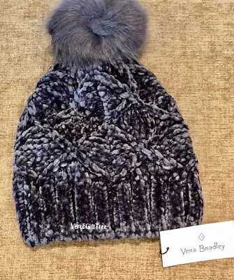 Vera Bradley SUAVE Chenille Pom Pom GORRO FRIJOL Tobogán AZUL TRUENO NUEVO CON ETIQUETAS SELLADO Foto 1 de 4