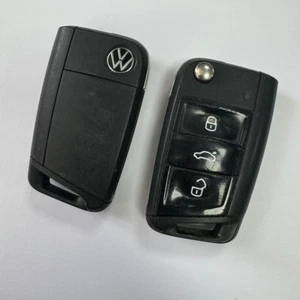 GENUINE VOLKSWAGEN 3 BUTTON REMOTE FLIP KEY FOB TESTED & WORKING 2G6959752BA - Picture 1 of 4