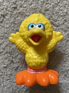 Hasbro Sesame Workshop 3" Deluxe Sesame Street Figure Big Bird 2018 Toy Plastic - Picture 1 of 2