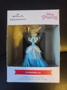 2022 Hallmark Cinderella Slipper Disney Princess Christmas Tree Ornament NEW - Picture 1 of 6