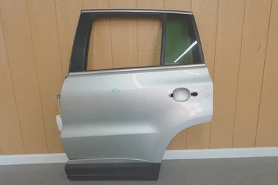 2009-2017 VOLKSWAGEN TIGUAN LEFT REAR DOOR COMPLETE W/0 HANDLE (OEM) - Image 1 of 4
