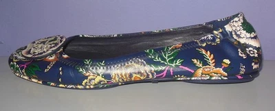 TORY BURCH Minnie Viaje Ballet Pisos Azul Marino Floral Logo Medallón Talla 8.5 Foto 1 de 4