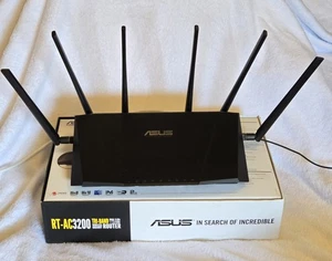 ASUS RT-AC3200 Tri-Band Wireless Gigabit Router Dual 5ghz + 2.4ghz FREE SHIPPING - Afbeelding 1 van 5