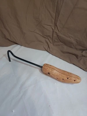 Estirador de zapatos de madera de colección para damas tamaño regular madera y metal Foto 1 de 4