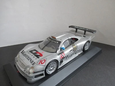 Modellini auto 1:18 Maisto Mercedes Benz CLK-GTR in vetrina vetro acrilico - Immagine 1 di 4