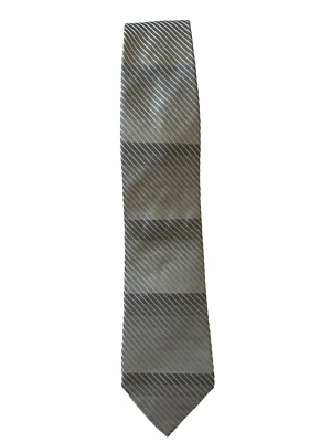 ГАЛСТУК ARMANI COLLEZIONI 100% ШЕЛК - серые и серебристые металлические диагональные полосы 58" - Изображение 1 из 3