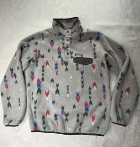 PATAGONIA Synchilla Womens M Pullover Fleece Wish Tails Gray Arrow Print Snap - Picture 1 of 13