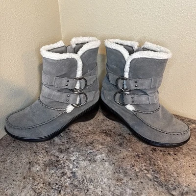 Женские серые замшевые сапоги SoftWalk Manchester размер 8w - Изображение 1 из 4