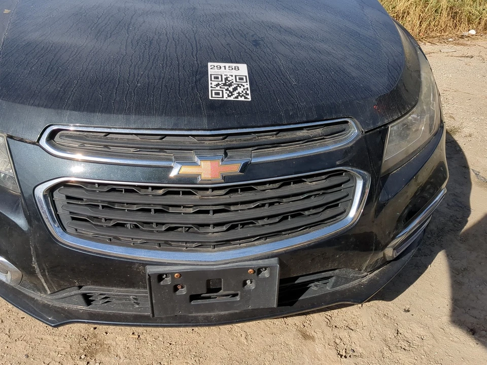 Chevrolet Cruze Limited Front Grille Bumper Not Included GRL1W Foto 1 de 1