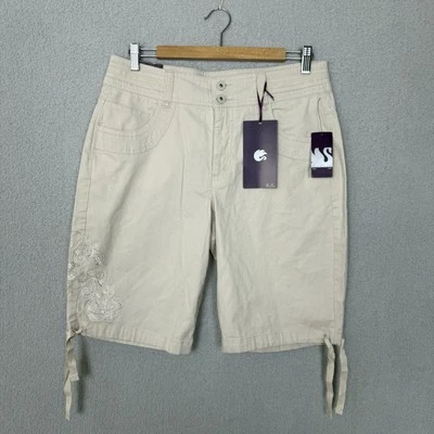 Gloria Vanderbilt Bermuda Shorts Women's 10 (34x11) Beige Sequin Embellished - Image 1 of 4