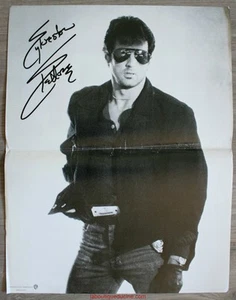 SYLVESTER STALLONE Filmplakat gefaltet 55x40 cm Movie Poster Portrait signiert - Bild 1 von 1