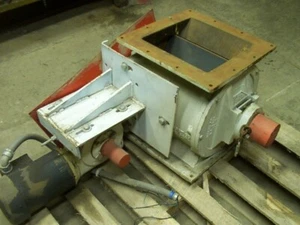 Smoot Rotary Valve Airlock, Model 72-2 - Picture 1 of 3