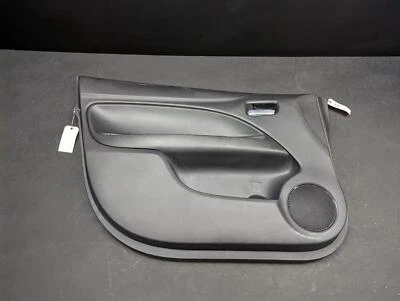 Panel de moldura de puerta delantera izquierda 2017 Mitsubishi Mirage 7221C993XB 2018 2019 2020 Foto 1 de 4