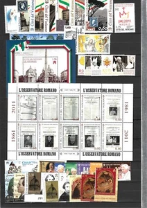VATICANO ANNO 2011 COMPLETO 28 FRANCOBOLLI +4 FOGLI MINIATURA +1 CARNET UN/M - Foto 1 di 1