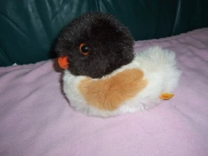 Steiff Ente Waggi 20 cm , mit Stimme , Knopf und Fahne , neuwertig - Bild 1 von 3