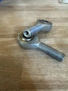 CMR8-T 1/2 Inch x 1/2-20 Thread MALE RH ROD END / HEIM JOINT Made In USA 2 Pack - Picture 1 of 3